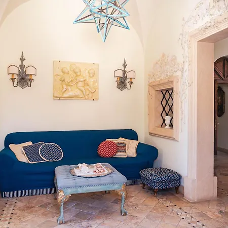 بيت ضيافة Palazzo Nobili 4*