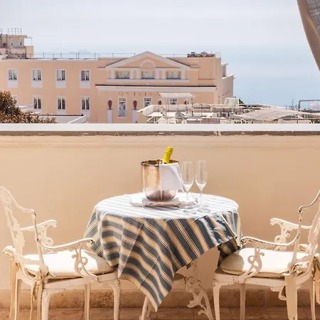 بيت ضيافة Palazzo Nobili 4*