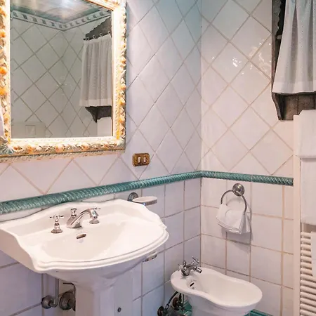 Palazzo Nobili بيت ضيافة 4*