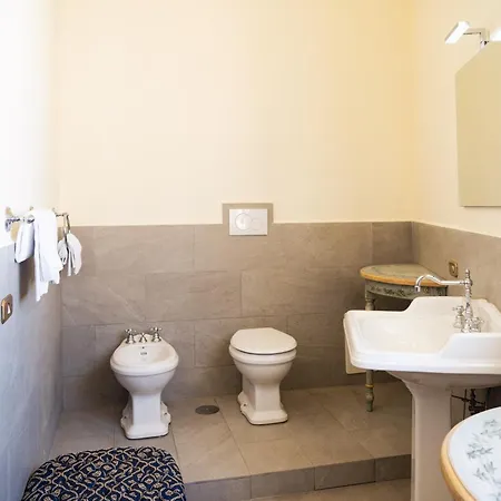 Palazzo Nobili 4*